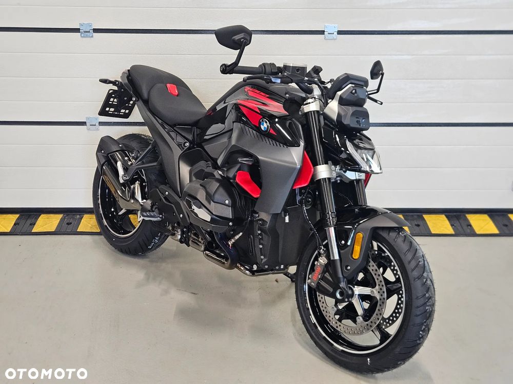 BMW R - 4
