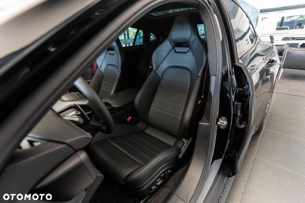 Porsche Panamera 4S E-Hybrid - 10