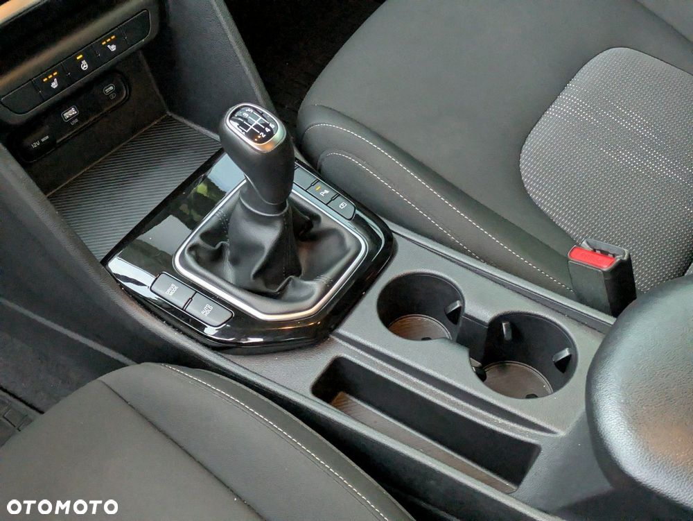 Kia Sportage 1.6 T-GDI L 2WD - 24