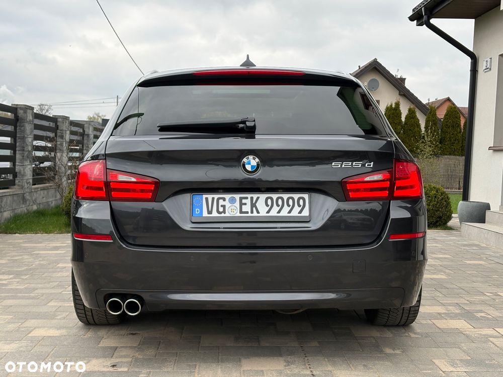 BMW Seria 5 525d - 6
