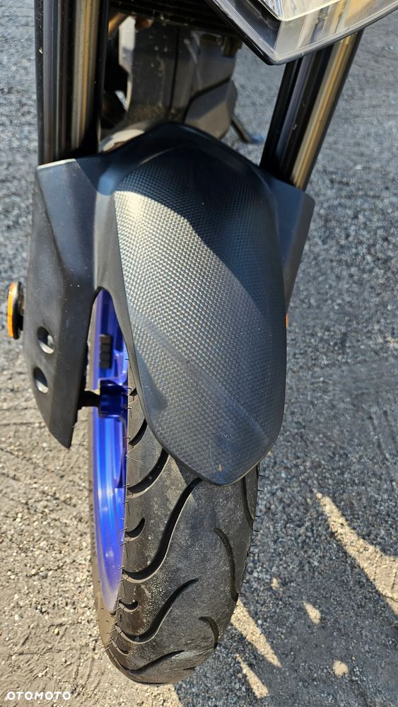 Yamaha MT - 8