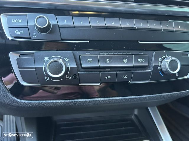 BMW 116 d Line Sport Shadow — fotografia 28