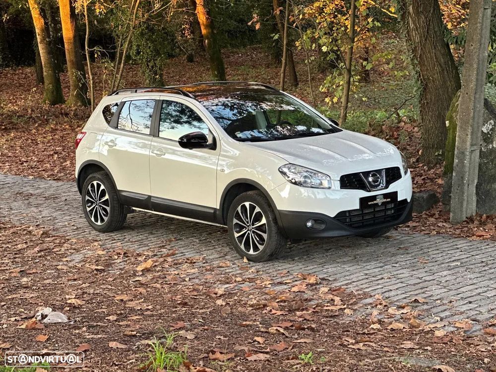 Nissan Qashqai - 1