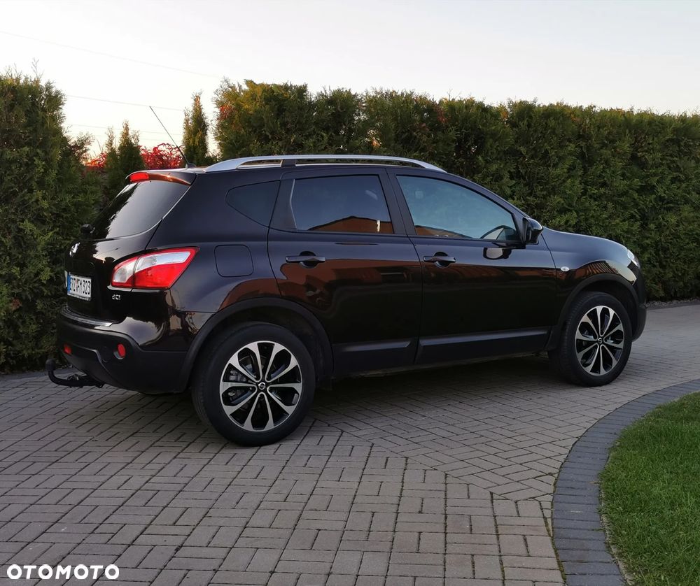 Nissan Qashqai 1.6 dCi 4x4 360 S&S - 16