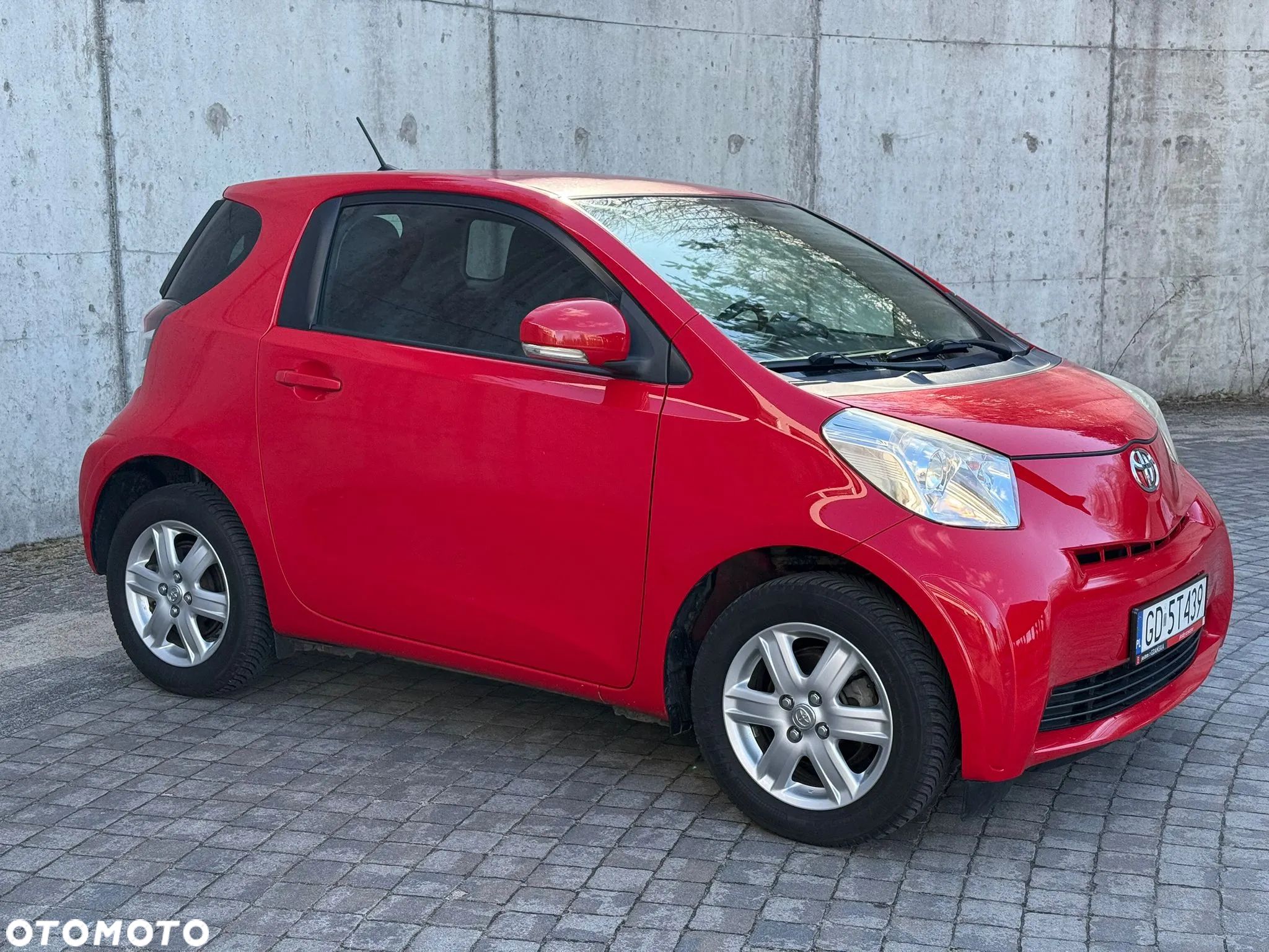 Toyota iQ 1.0 - 1