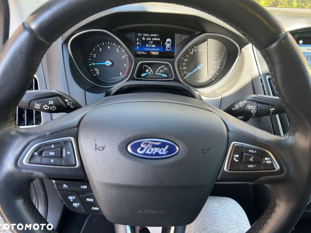 Ford Focus 1.0 EcoBoost Titanium Business - 16
