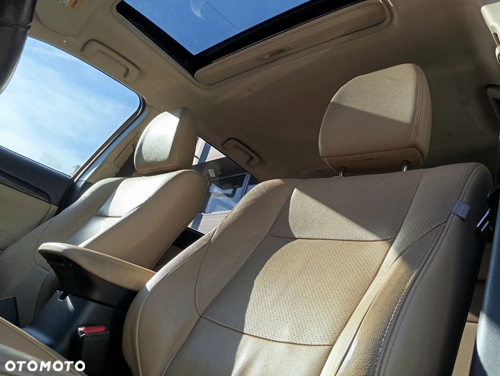 Mitsubishi Outlander 2.0 Intense + Navi 4WD CVT - 11