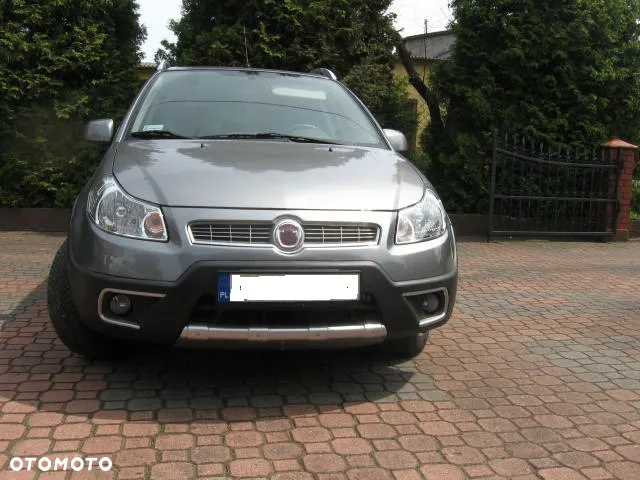 Fiat Sedici 1.6 16V 4x4 Emotion - 2