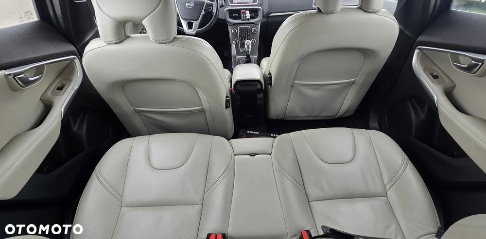 Volvo V40 - 30