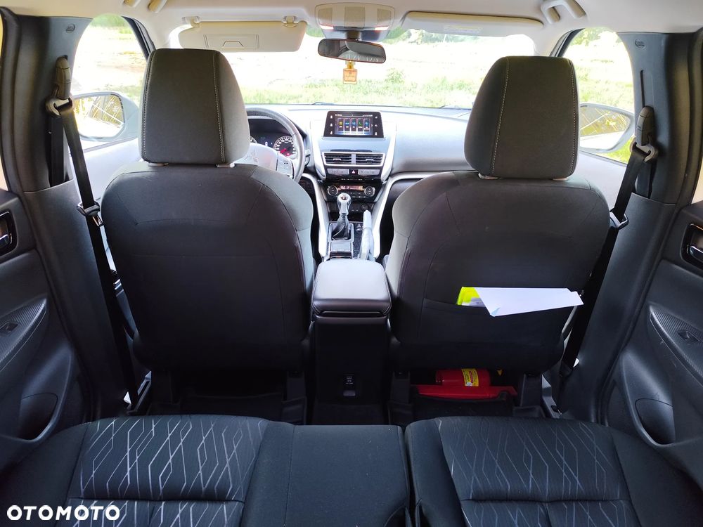 Mitsubishi Eclipse Cross 1.5 T GPF Invite Plus - 6