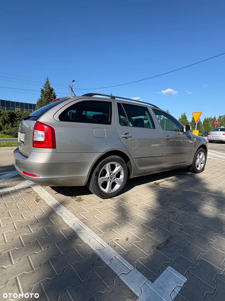 Skoda Octavia 1.4 TSI Family Plus - 4