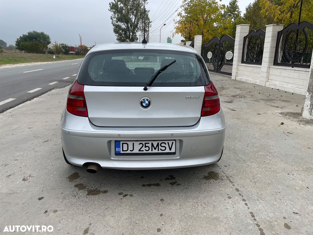BMW Seria 1 ver-118d-aut- - 2