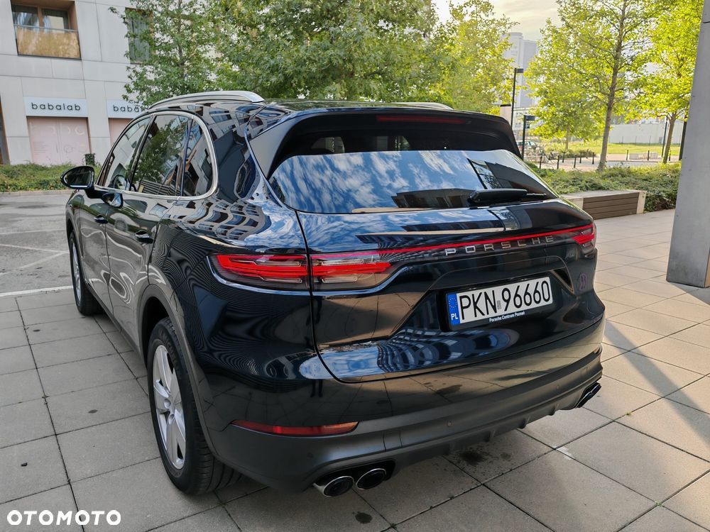 Porsche Cayenne Platinum Edition - 16