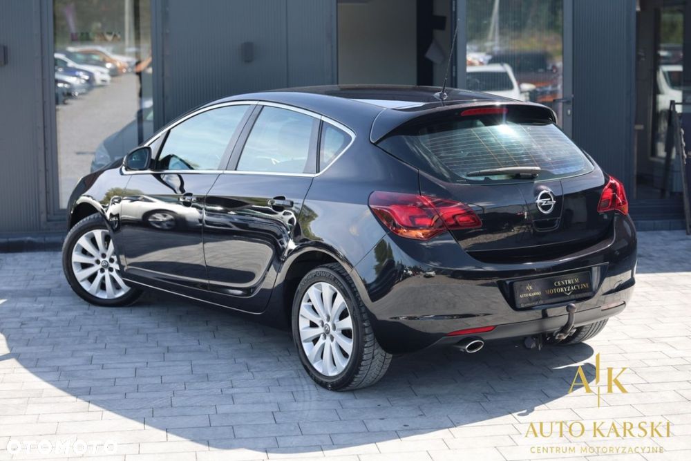 Opel Astra - 9