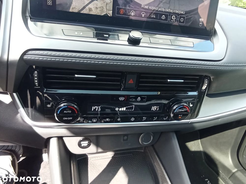 Nissan Qashqai 1.5 e-POWER N-Connecta - 14
