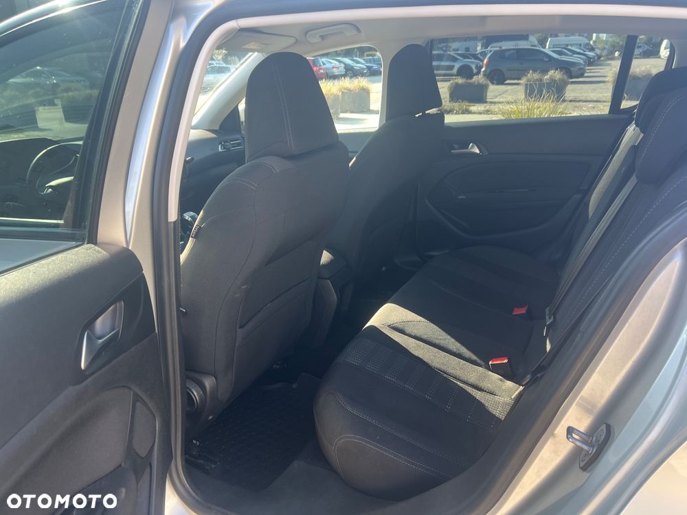 Peugeot 308 - 9