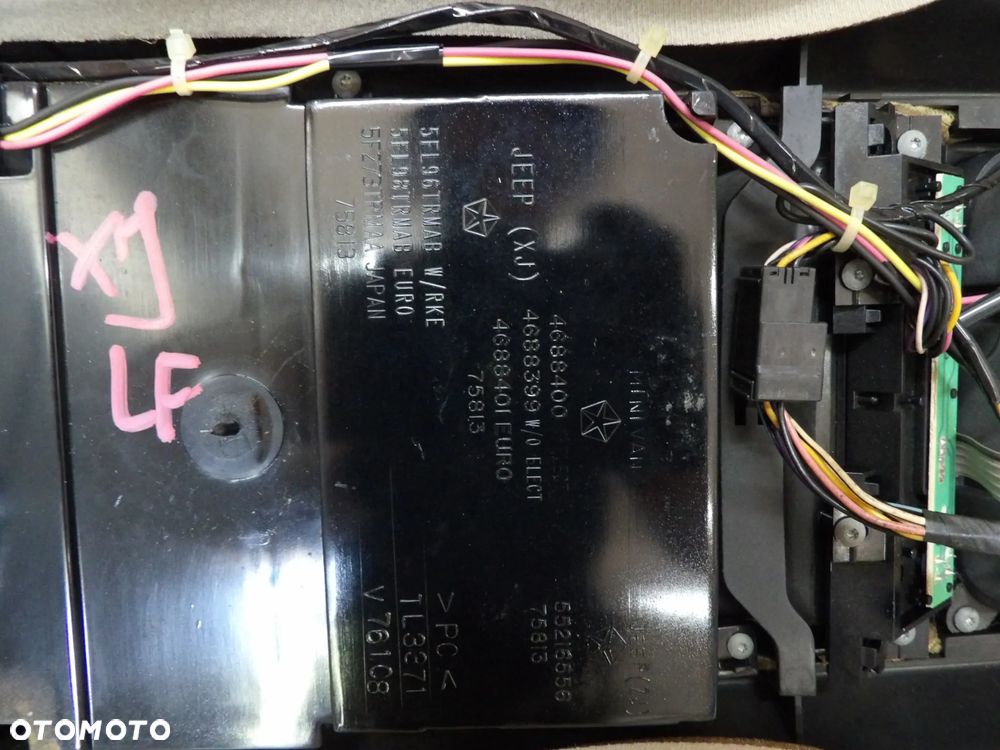 JEEP CHEROKEE XJ LIFT PANEL PODSUFITKI OŚWIETLENIE KOMPUTER SCHOWEK - 10