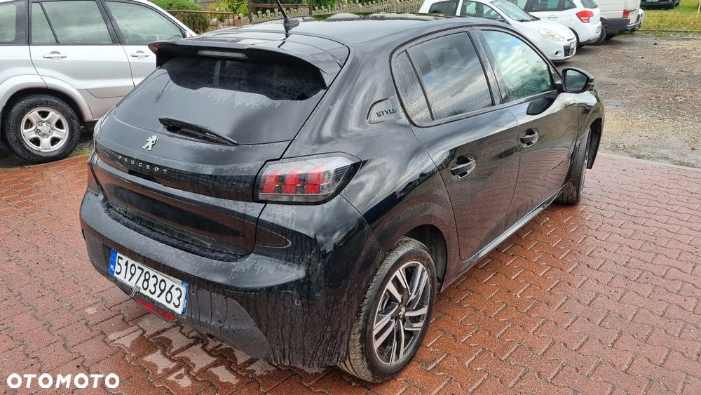 Peugeot 208 Hybrid 100 e-DSC6 Style - 14