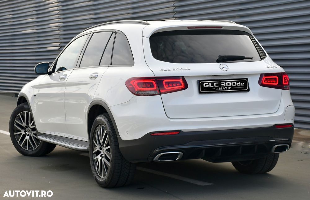 Mercedes-Benz GLC 300 de 4Matic 9G-TRONIC AMG Line - 5
