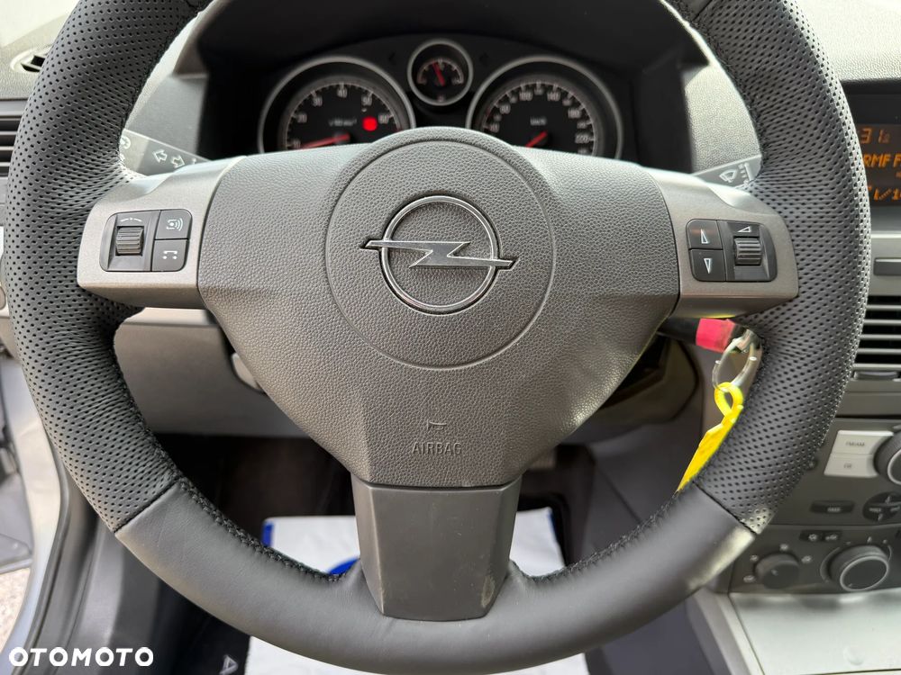 Opel Astra III 1.4 Essentia - 28
