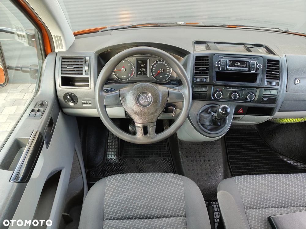Volkswagen T5 LIFT - 19