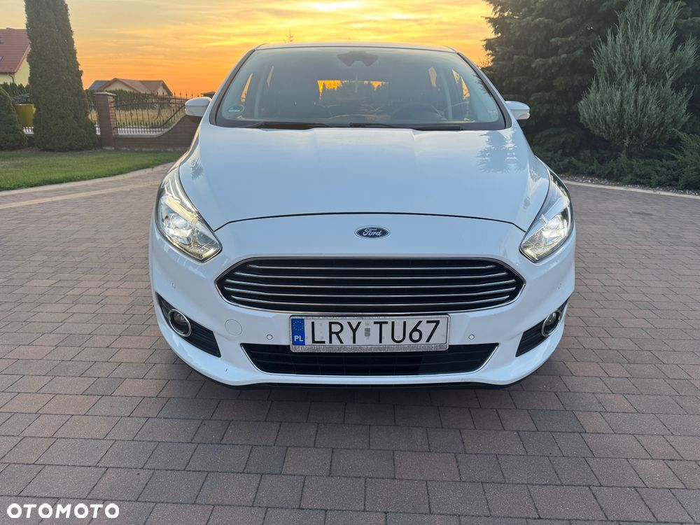 Ford S-Max 2.0 TDCi Bi-Turbo Vignale PowerShift - 18
