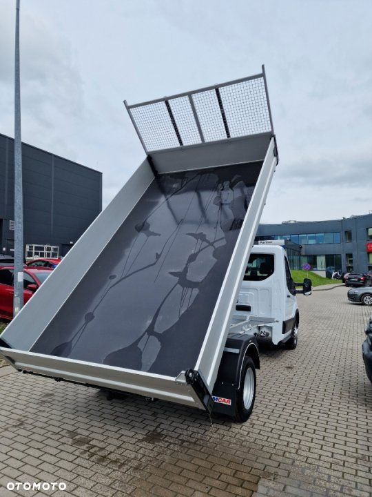 Ford Transit - 4