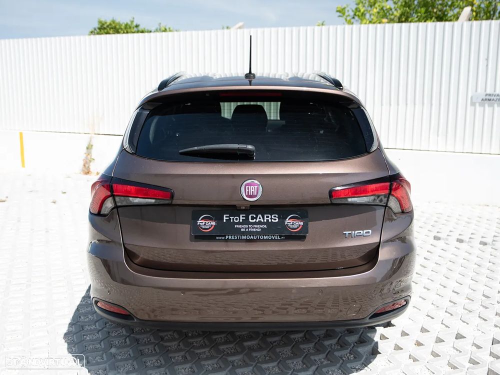 Fiat Tipo Station Wagon 1.6 M-Jet Lounge J17 DCT - 6