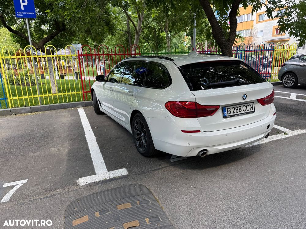 BMW Seria 5 520d AT - 2