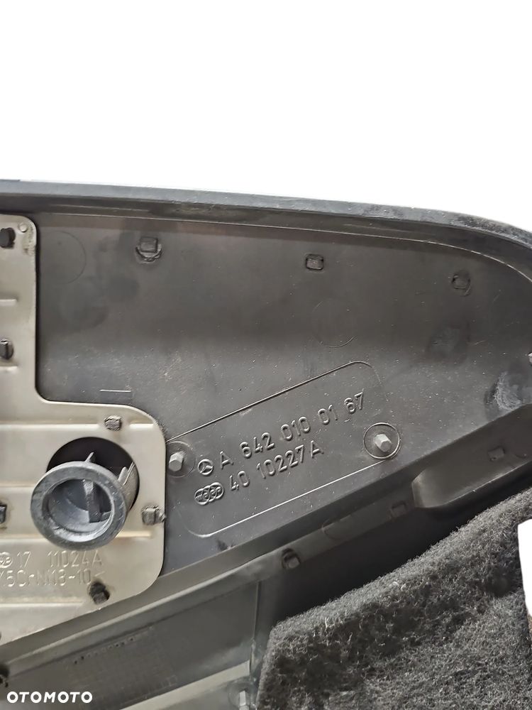 MERCEDES W219 W211 W209 W164 W251 W221 OBUDOWA OSŁONA SILNIKA 3.0 CDI 642 - 3