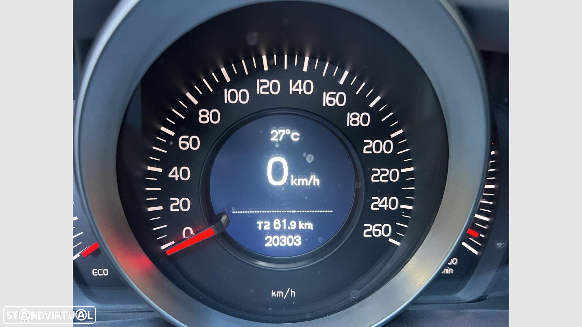 Volvo V40 Cross Country 1.5 T3 Geartronic - 22