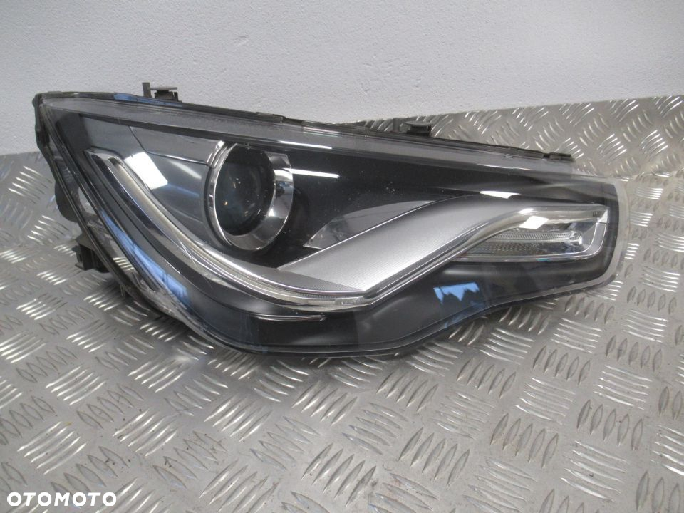 LAMPA PRZÓD PRZEDNIA PRAWA AUDI A1 XENON 2010-2014 rok - 5