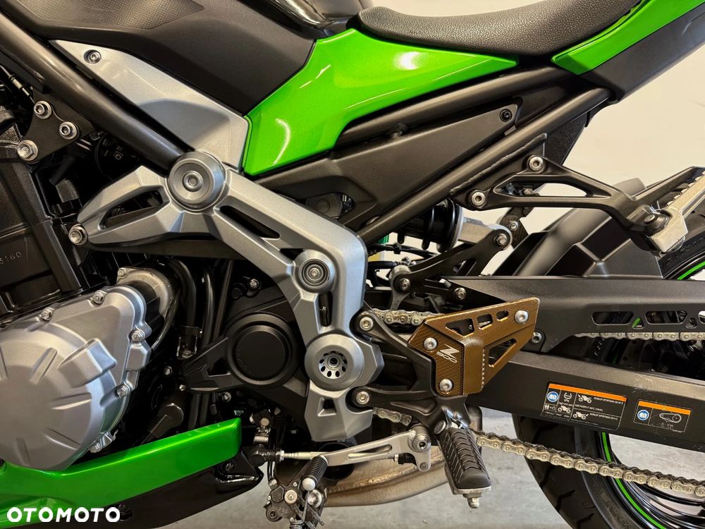 Kawasaki Z 900 - 20