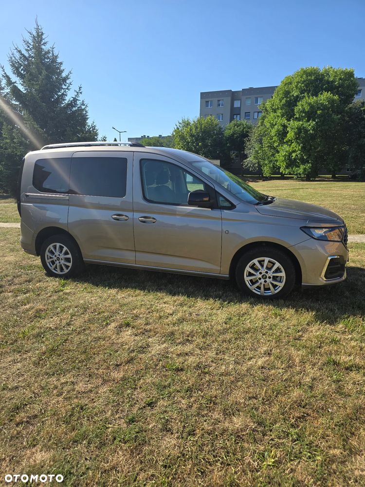 Ford Tourneo Connect - 2