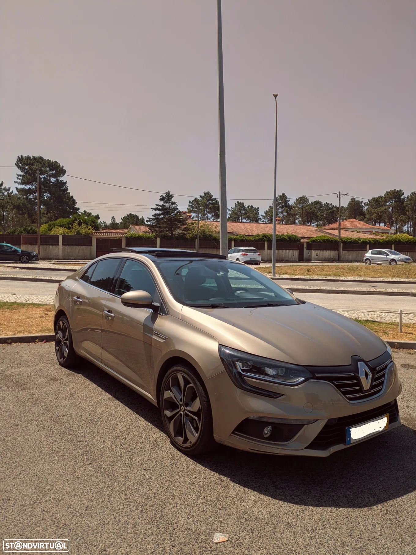 Renault Mégane Grand Coupe 1.5 Blue dCi Executive - 3