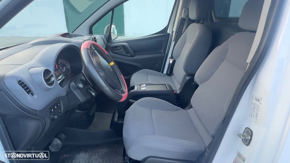 Peugeot Partner 1.6 L2 ETG6 caixa automática - 12
