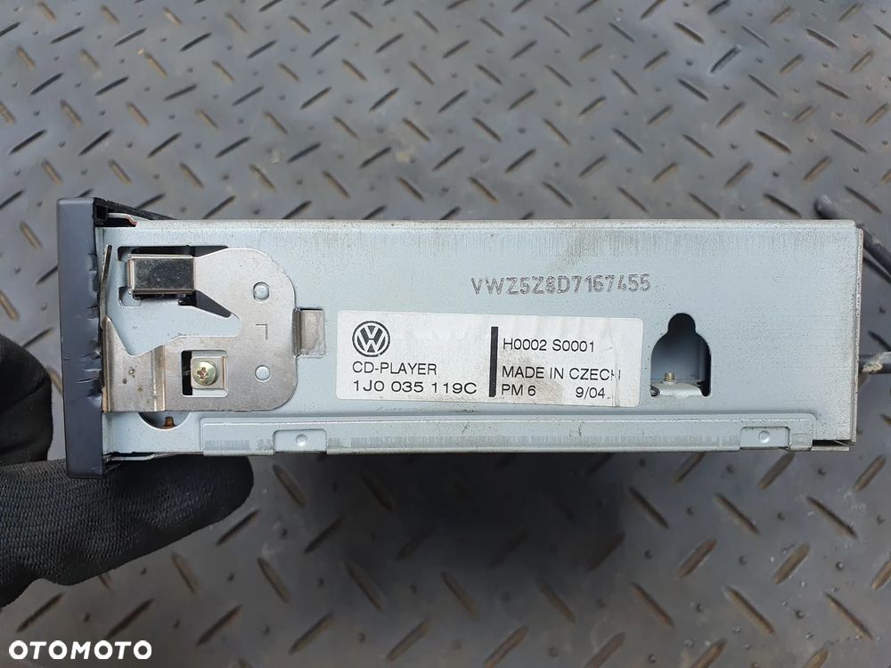 VOLKSWAGEN ZMIENIARKA PŁYT CD FABRYCZNA 1J0035119C GOLF IV BORA PASSAT B5 - 4