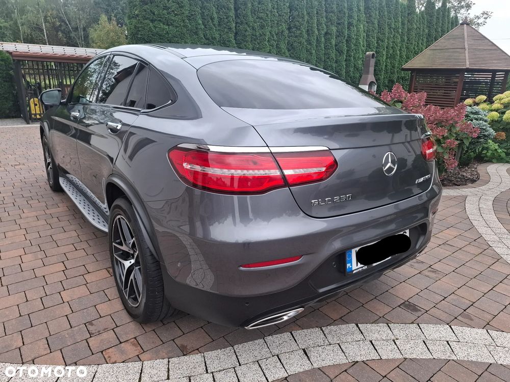 Mercedes-Benz GLC Coupe 250 4-Matic - 13