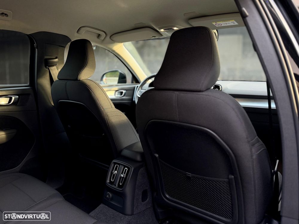 Volvo XC 40 1.5 T5 PHEV R-Design Expression - 45