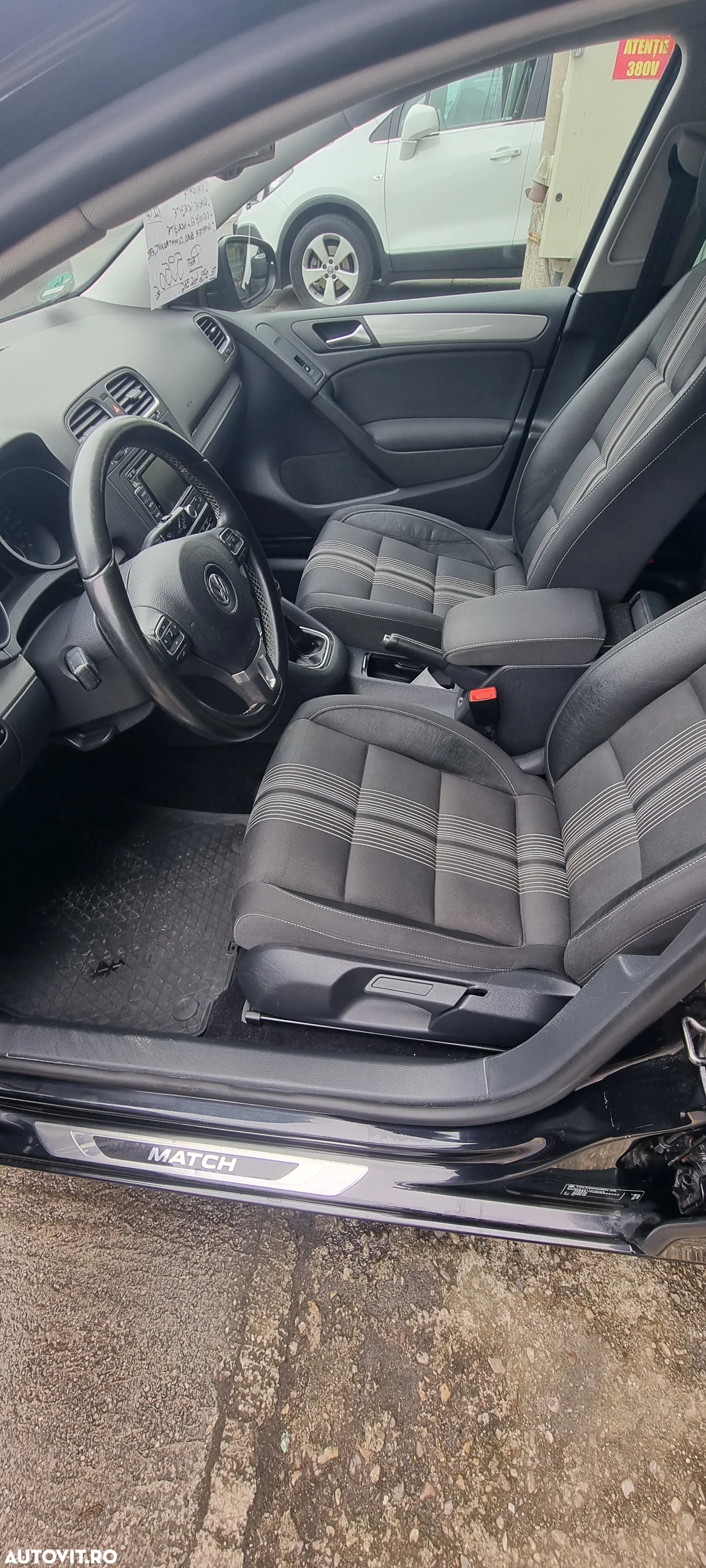 Volkswagen Golf 1.4 TSI MATCH - 7