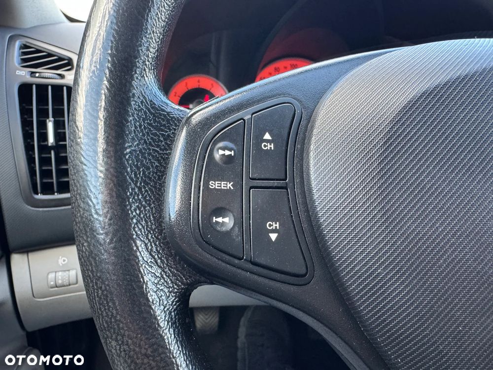 Kia Ceed 1.4 Comfort - 17