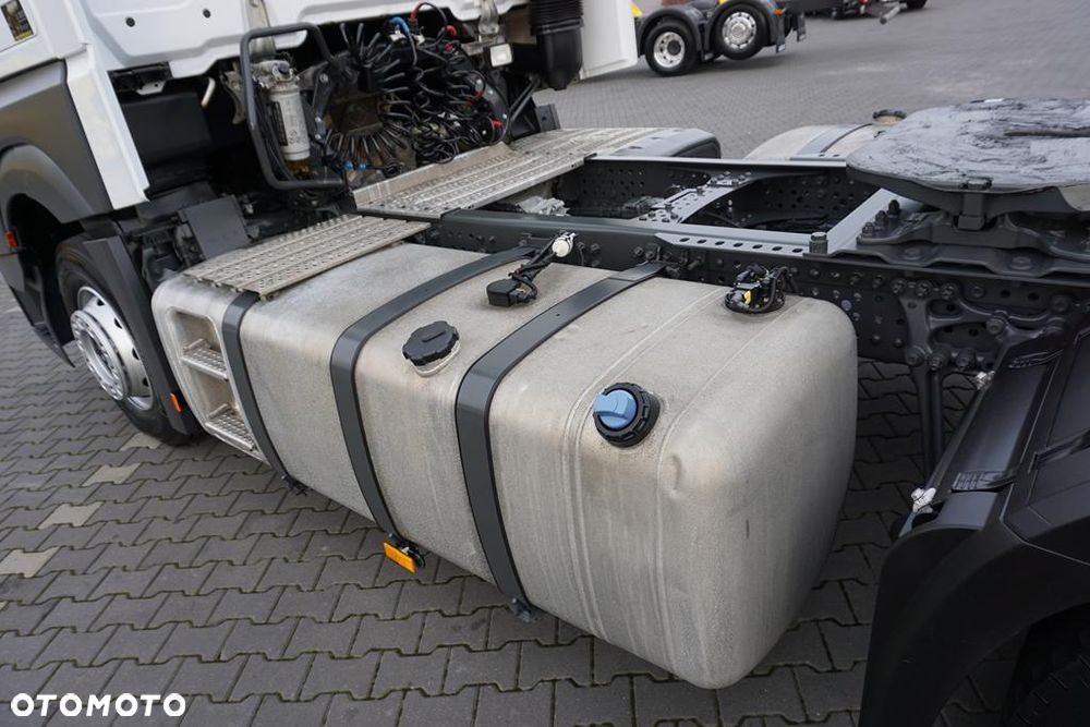 Mercedes-Benz ACTROS / 1851 / EURO 6 / ACC / BIG SPACE - 10