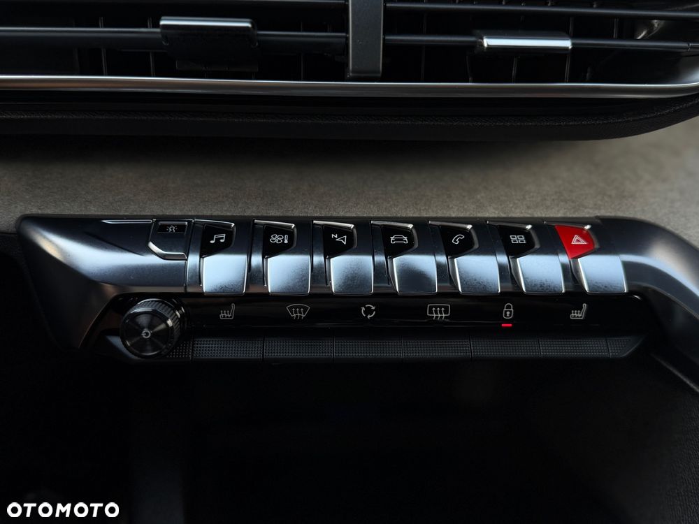 Peugeot 3008 BlueHDi 180 Stop & Start EAT8 GT - 16