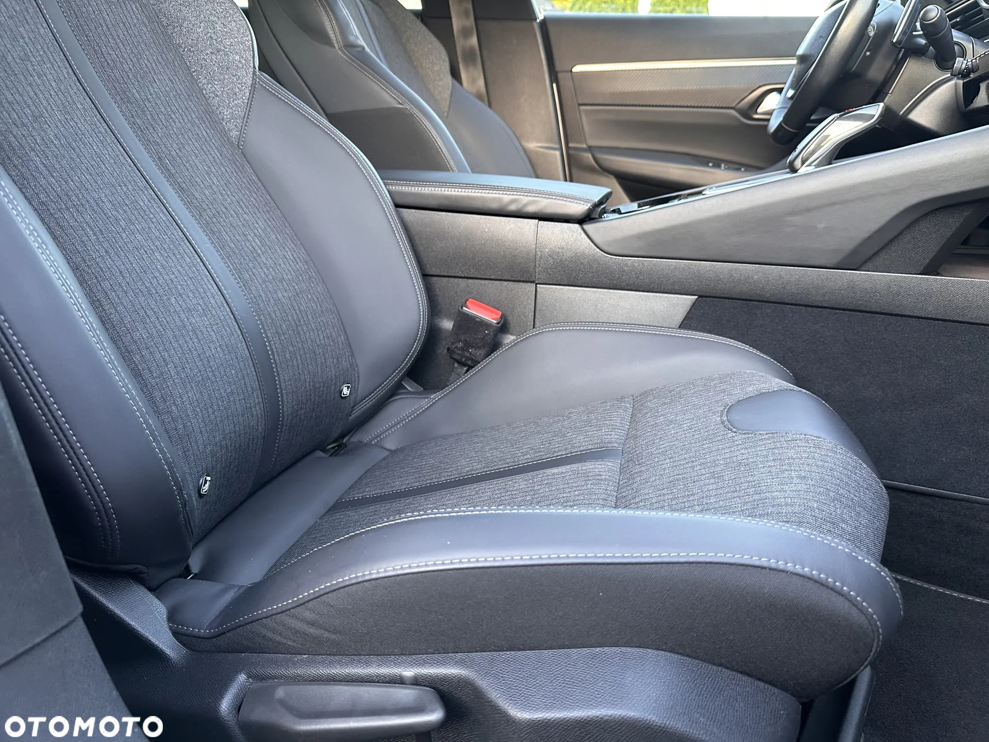 Peugeot 508 2.0 BlueHDi Allure S&S EAT8 - 19
