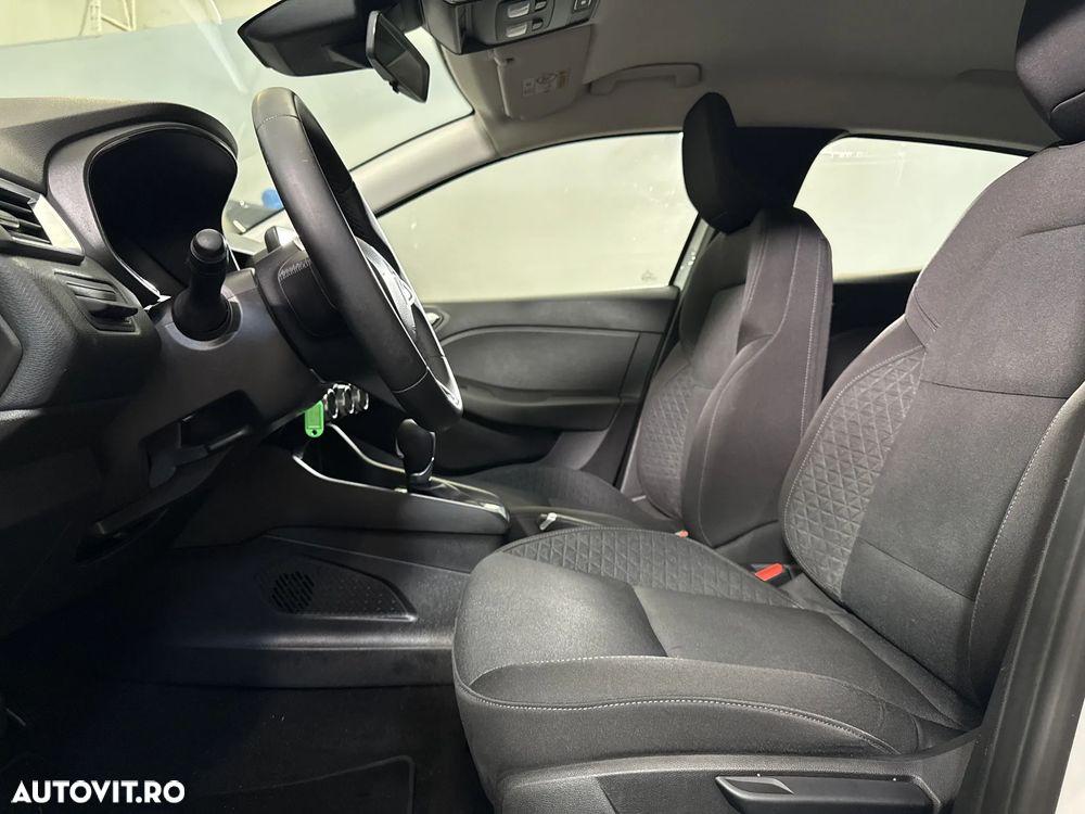 Renault Clio - 20