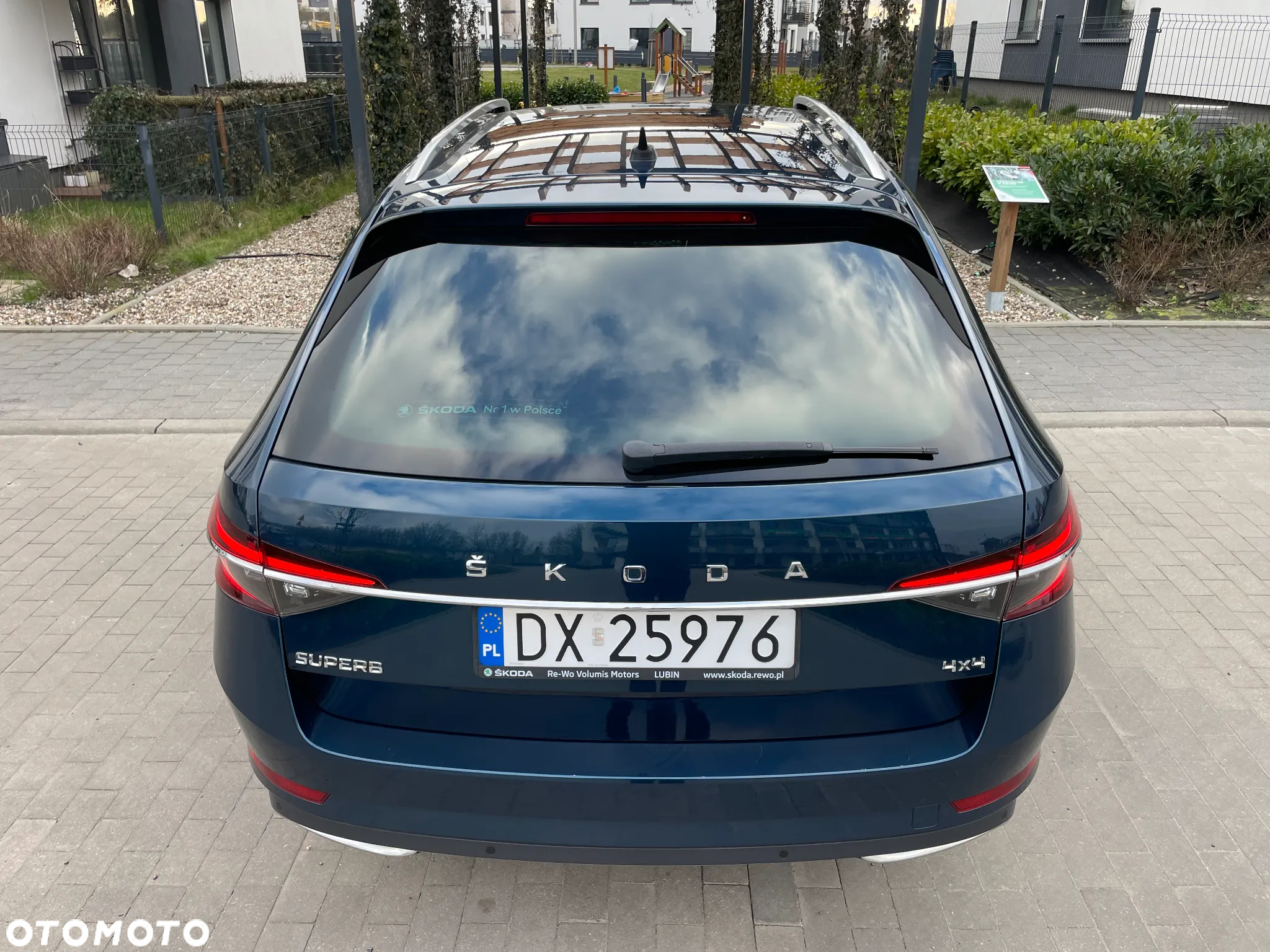 Skoda Superb 2.0 TDI 4x4 L&K DSG - 16