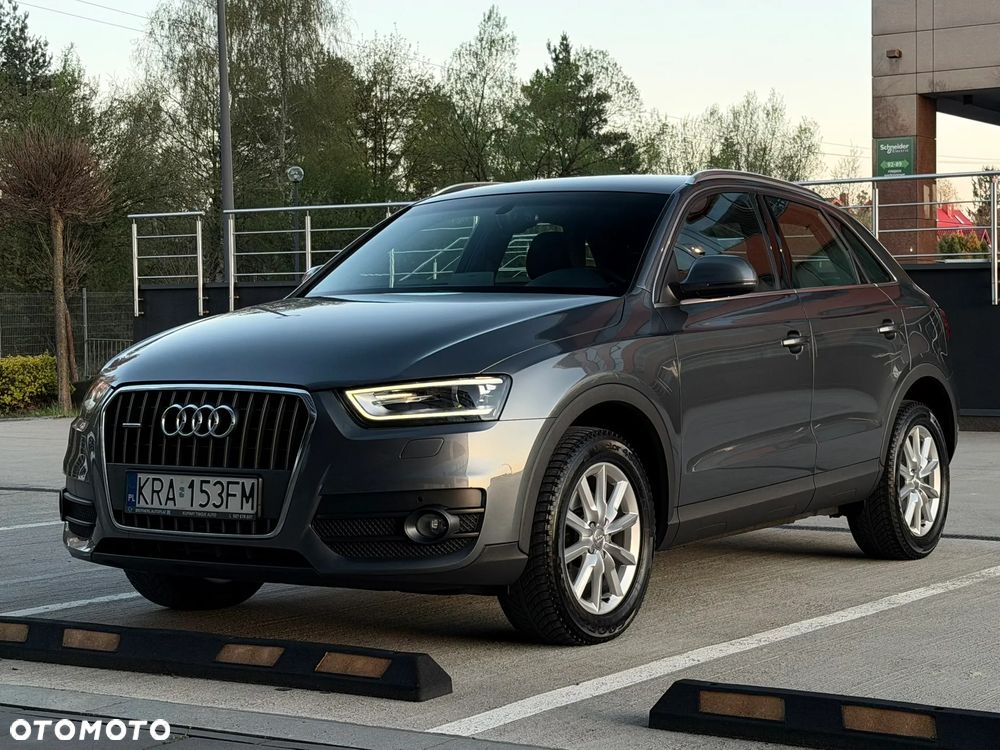 Audi Q3 - 18