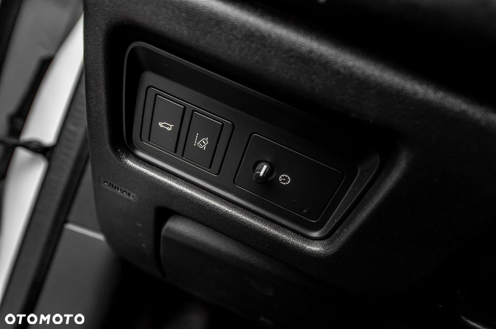 Land Rover Discovery Sport Si4 HSE Luxury - 17