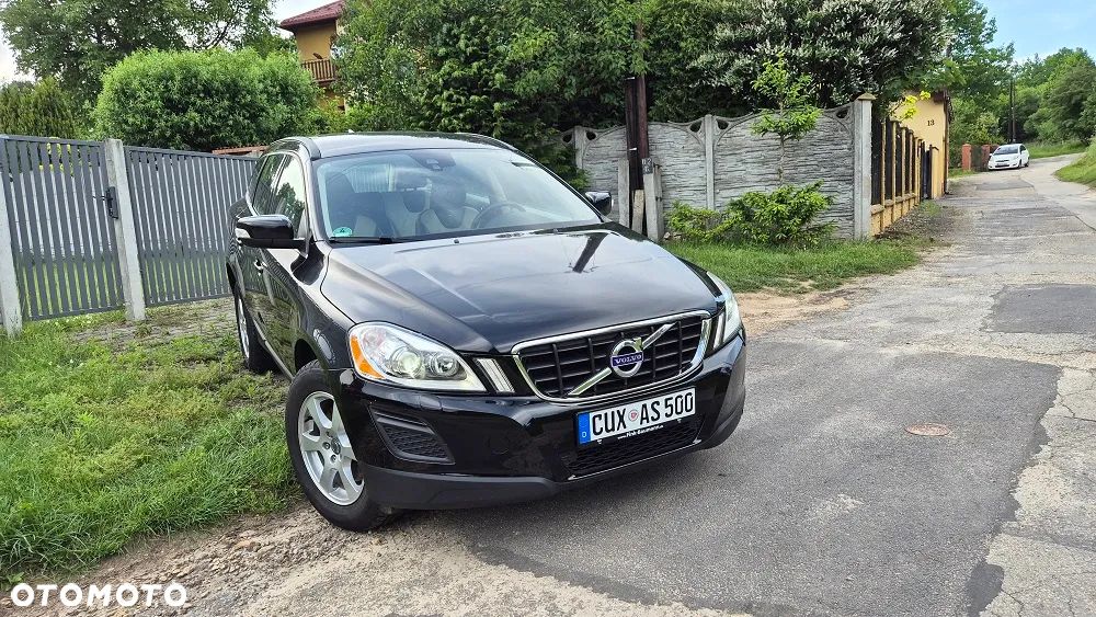 Volvo XC 60 D3 R-Design - 2