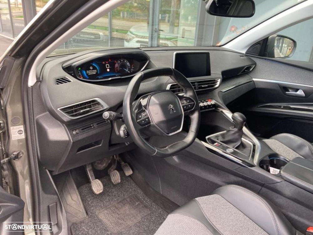 Peugeot 3008 1.2 PureTech Active - 13